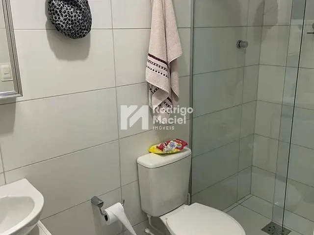 Apartamento 4 quartos e 3 banheiros, à venda, no bairro Madalena em Recife