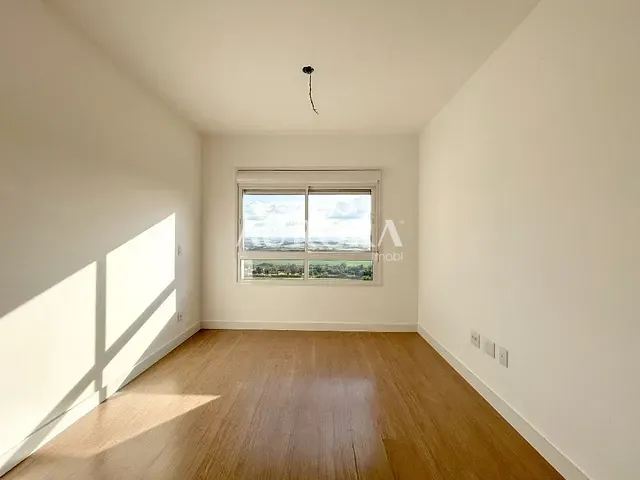 Apartamento com 161m² 3 quartos e 4 banheiros, à venda, no bairro Gleba Palhano em Londrina