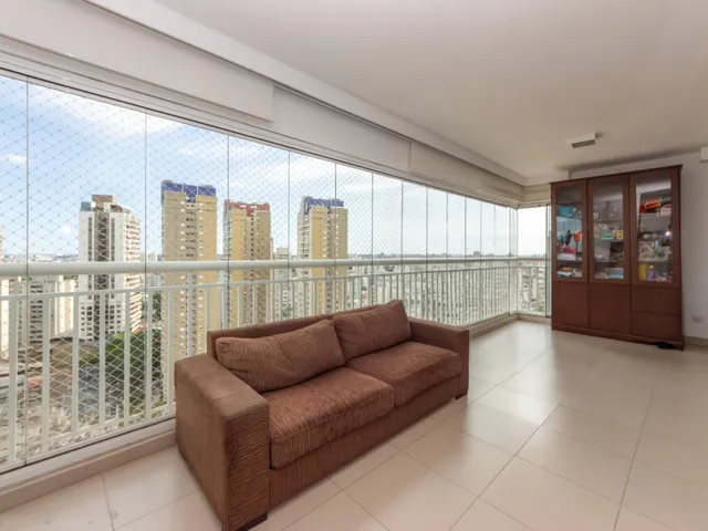 Apartamento com 222m² 3 quartos e 5 banheiros, à venda, no bairro Vila Firmiano Pinto em São Paulo