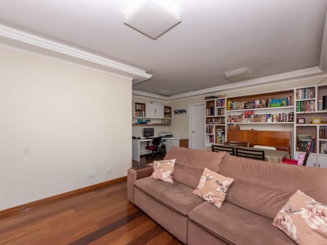 Apartamento com 222m² 3 quartos e 5 banheiros, à venda, no bairro Vila Firmiano Pinto em São Paulo