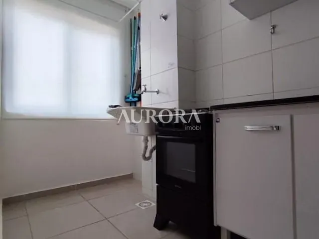 Apartamento com 45m² 2 quartos e 1 banheiro, à venda, no bairro Conjunto Habitacional Saltinho em Londrina