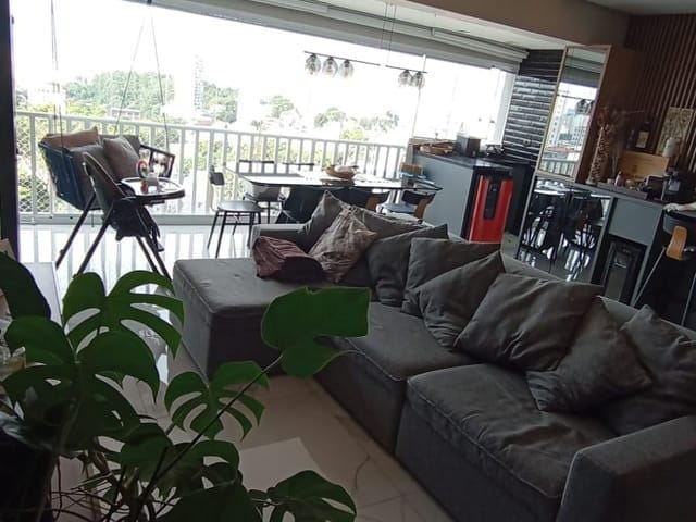 Apartamento com 72m² 2 quartos e 2 banheiros, à venda, no bairro Cambuci em São Paulo