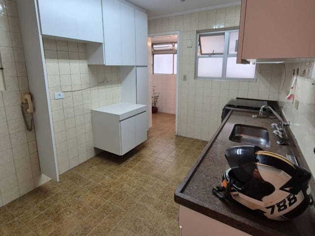 Apartamento com 94m² 3 quartos e 2 banheiros, para alugar, no bairro Vila Olímpia em São Paulo