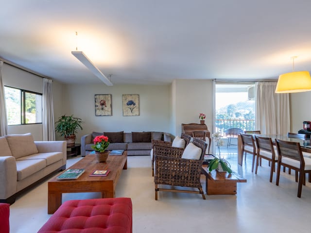 Apartamento com 411m² 3 quartos e 5 banheiros, à venda, no bairro Real Parque em São Paulo