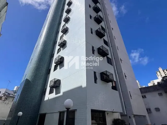 Apartamento 2 quartos e 2 banheiros, à venda, no bairro Boa Viagem em Recife
