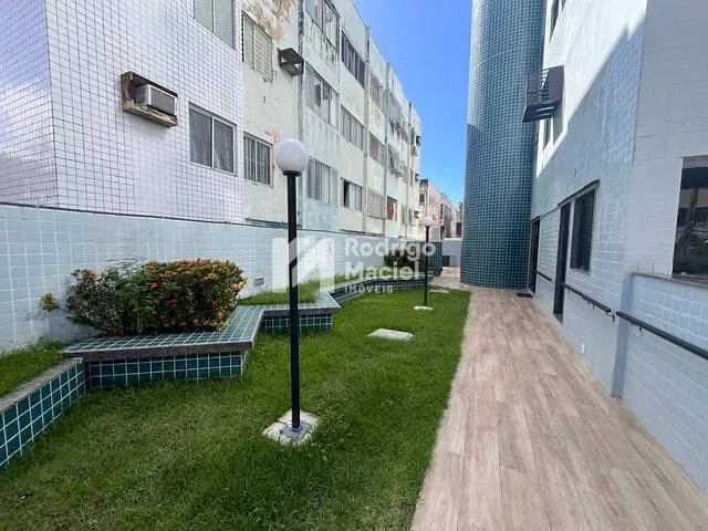 Apartamento 2 quartos e 2 banheiros, à venda, no bairro Boa Viagem em Recife