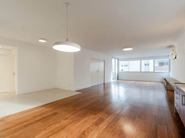Apartamento com 270m² 3 quartos e 4 banheiros, à venda, no bairro Higienópolis em São Paulo