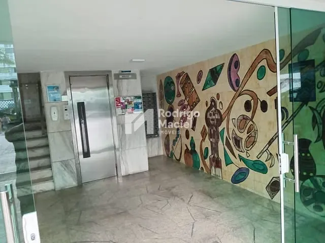 Apartamento 3 quartos e 2 banheiros, à venda, no bairro Boa Viagem em Recife