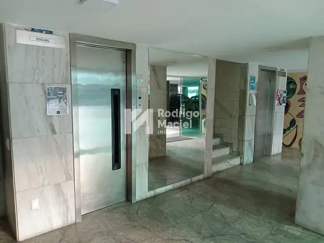 Apartamento 3 quartos e 2 banheiros, à venda, no bairro Boa Viagem em Recife