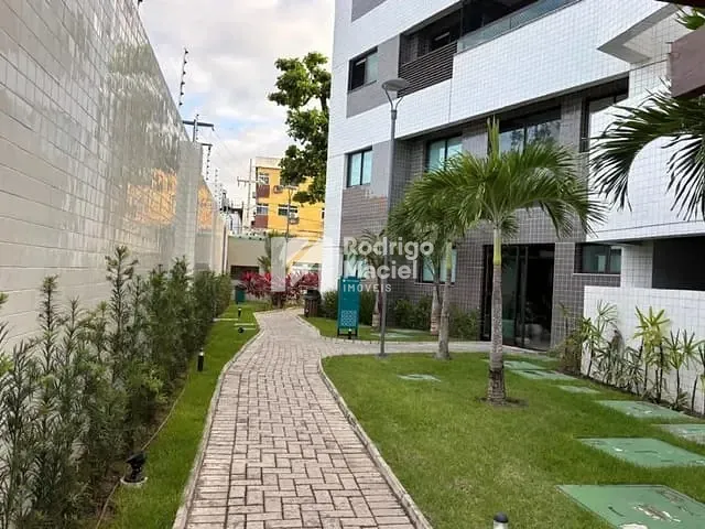 Apartamento com 55m² 2 quartos e 2 banheiros, à venda, no bairro Várzea em Recife