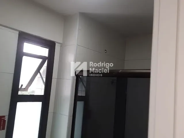 Apartamento com 55m² 2 quartos e 2 banheiros, à venda, no bairro Várzea em Recife
