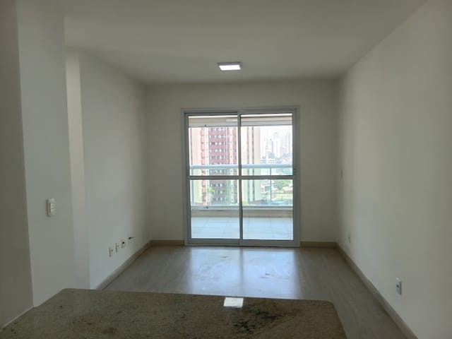 Apartamento com 55m² 2 quartos e 1 banheiro, para alugar, no bairro Vila Gumercindo em São Paulo