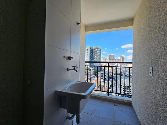 Apartamento com 69m² 2 quartos e 2 banheiros, para alugar, no bairro Vila Firmiano Pinto em São Paulo
