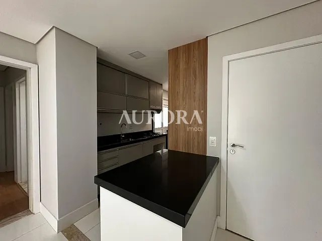 Apartamento com 156m² 3 quartos e 2 banheiros, à venda, no bairro Gleba Fazenda Palhano em Londrina