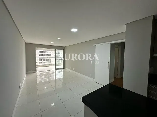 Apartamento com 156m² 3 quartos e 2 banheiros, à venda, no bairro Gleba Fazenda Palhano em Londrina