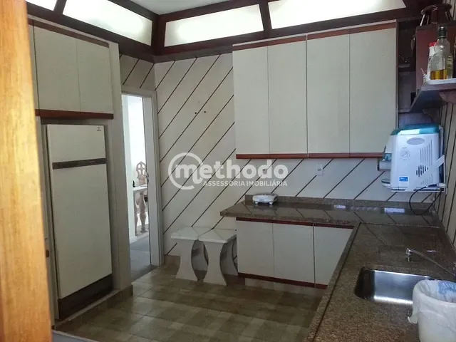 Apartamento com 221m² 5 quartos e 5 banheiros, para alugar, no bairro Praia das Pitangueiras em Guarujá