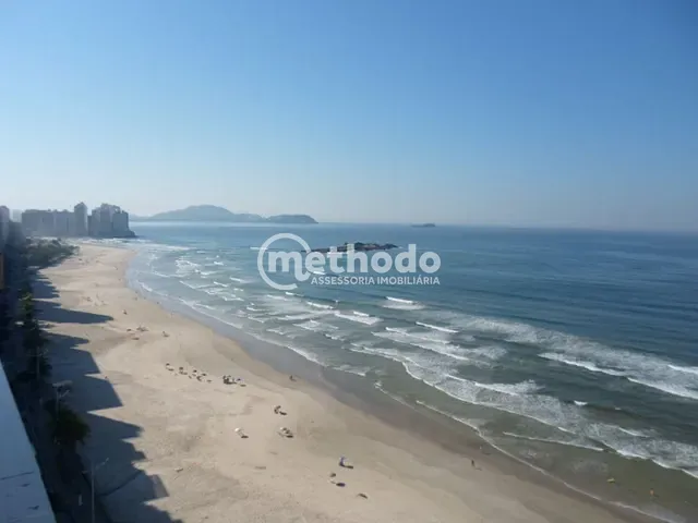 Apartamento com 221m² 5 quartos e 5 banheiros, para alugar, no bairro Praia das Pitangueiras em Guarujá