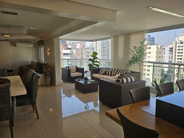 Apartamento com 175m² 3 quartos e 5 banheiros, à venda, no bairro Vila Mariana em São Paulo