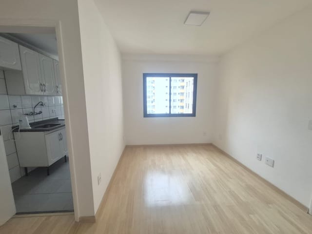 Apartamento com 60m² 1 quarto e 1 banheiro, para alugar, no bairro Aclimação em São Paulo