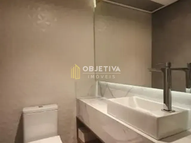 Apartamento 2 quartos e 2 banheiros, à venda, no bairro Mont Serrat em Porto Alegre