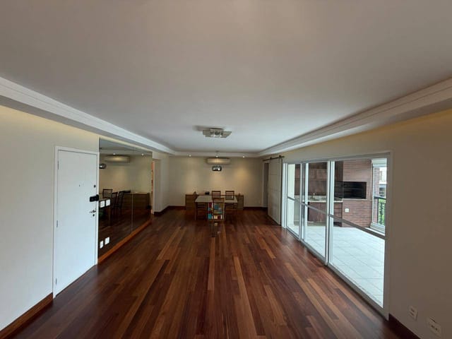 Apartamento com 168m² 3 quartos e 5 banheiros, à venda ou para alugar, no bairro Água Branca em São Paulo