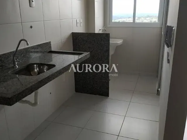 Apartamento 3 quartos e 2 banheiros, à venda, no bairro São Vicente em Londrina