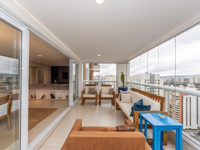 Apartamento com 187m² 3 quartos e 4 banheiros, à venda, no bairro Vila Hamburguesa em São Paulo