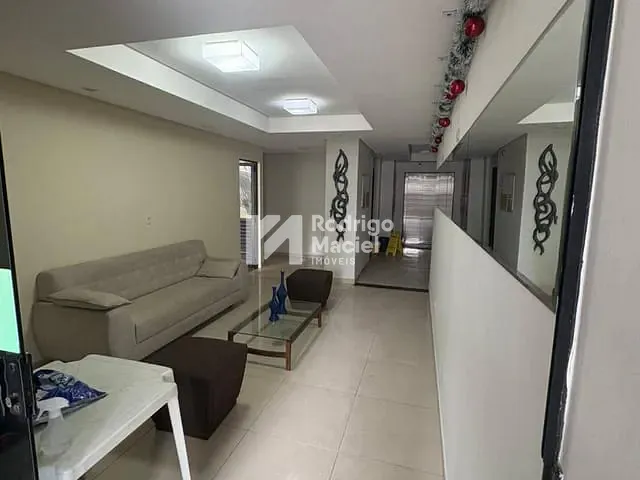Apartamento com 102m² 3 quartos e 2 banheiros, à venda, no bairro Torre em Recife