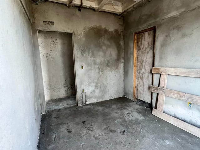 Apartamento com 110m² 3 quartos e 3 banheiros, à venda, no bairro Meia Praia em Itapema