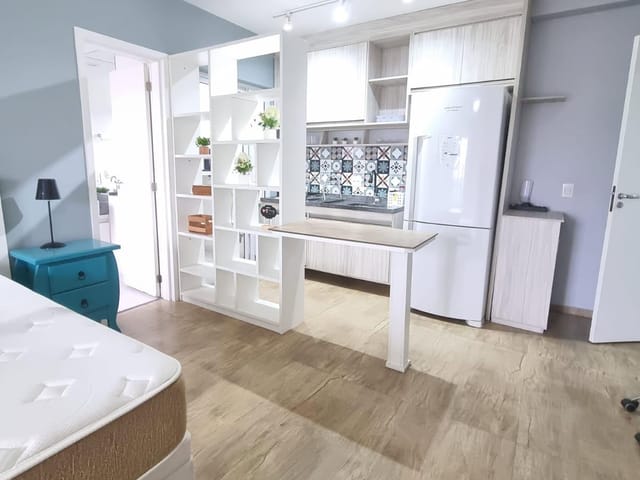 Apartamento 1 quarto e 1 banheiro, para alugar, no bairro Aclimação em São Paulo