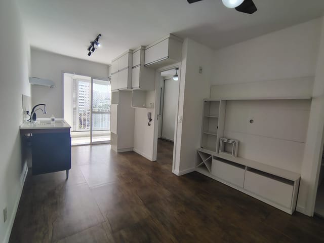 Apartamento com 37m² 1 quarto e 1 banheiro, para alugar, no bairro Vila Monumento em São Paulo