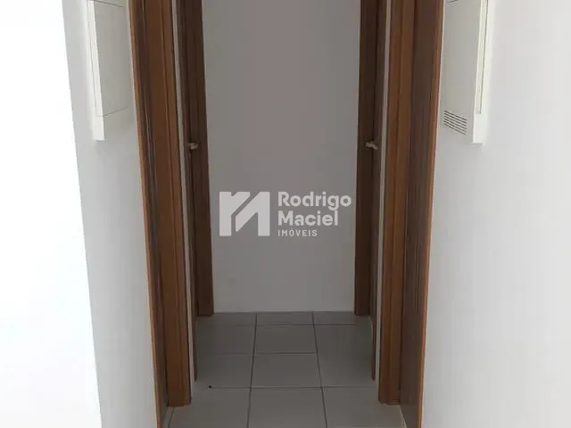 Apartamento 3 quartos e 2 banheiros, à venda, no bairro Várzea em Recife
