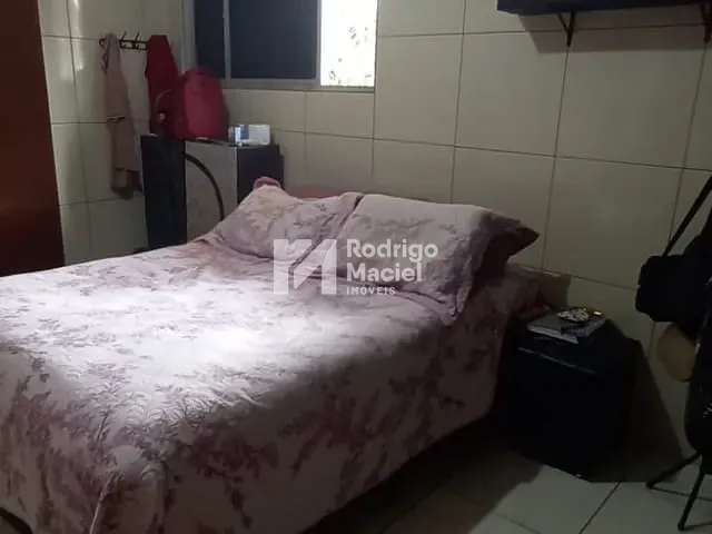 Apartamento 2 quartos e 2 banheiros, à venda, no bairro Cordeiro em Recife