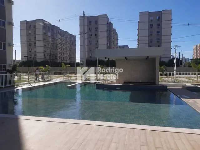 Apartamento 2 quartos e 2 banheiros, à venda, no bairro Candeias em Jaboatão dos Guararapes