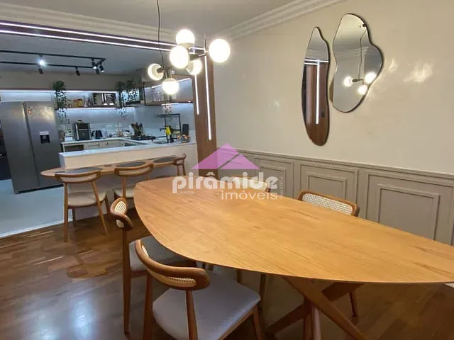 Apartamento com 270m² 4 quartos e 3 banheiros, à venda, no bairro Jardim Esplanada em São José dos Campos
