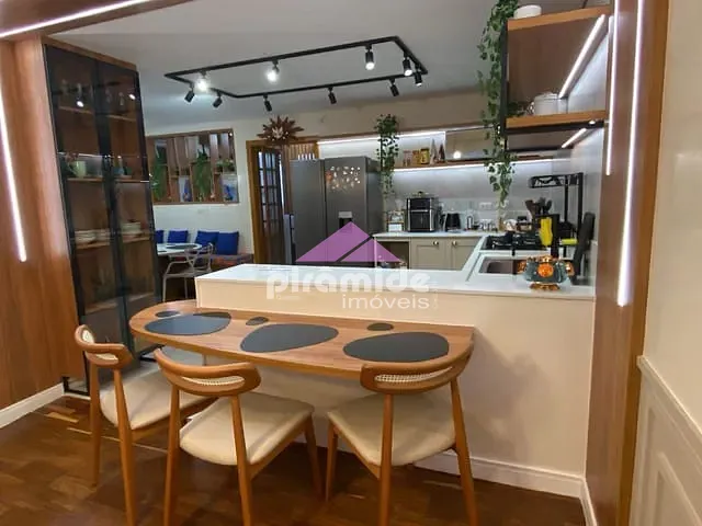 Apartamento com 270m² 4 quartos e 3 banheiros, à venda, no bairro Jardim Esplanada em São José dos Campos