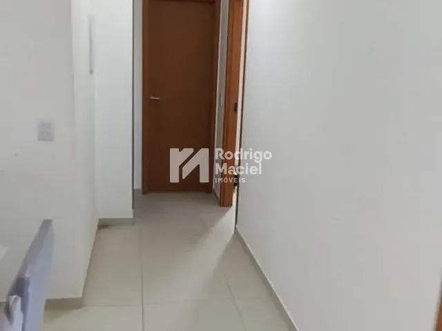 Apartamento 3 quartos e 2 banheiros, à venda, no bairro Zumbi em Recife