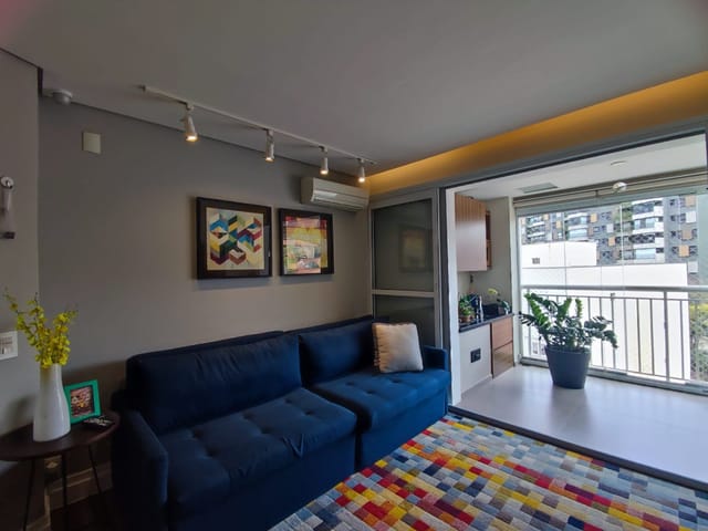 Foto do Apartamento - Lindo apartamento na Vila Ipojuca, completamente reformado com 2 vagas fixas e livres. | Vista Livre