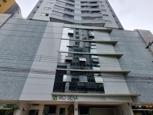 Apartamento com 136m² 3 quartos e 4 banheiros, à venda, no bairro Pioneiros em Balneário Camboriú