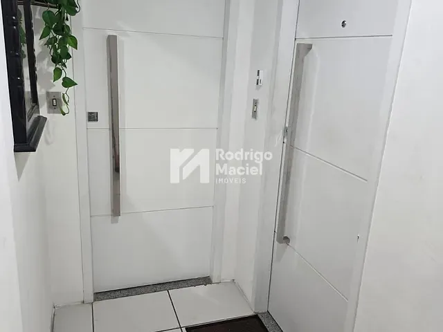 Apartamento 3 quartos e 2 banheiros, à venda, no bairro Tamarineira em Recife