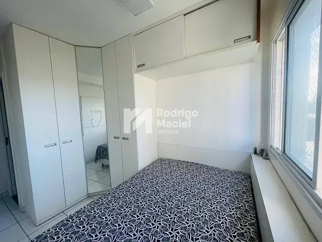 Apartamento 2 quartos e 2 banheiros, para alugar, no bairro Caxangá em Recife