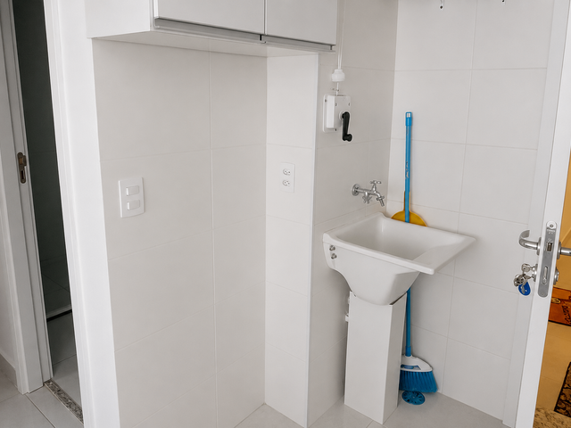 Apartamento com 32m² 2 quartos e 1 banheiro, para alugar, no bairro Parque Fongaro em São Paulo