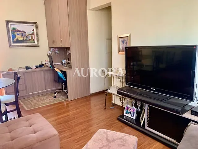 Apartamento com 105m² 3 quartos e 2 banheiros, à venda, no bairro Centro em Londrina