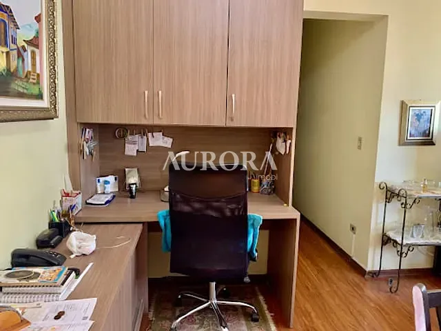 Apartamento com 105m² 3 quartos e 2 banheiros, à venda, no bairro Centro em Londrina