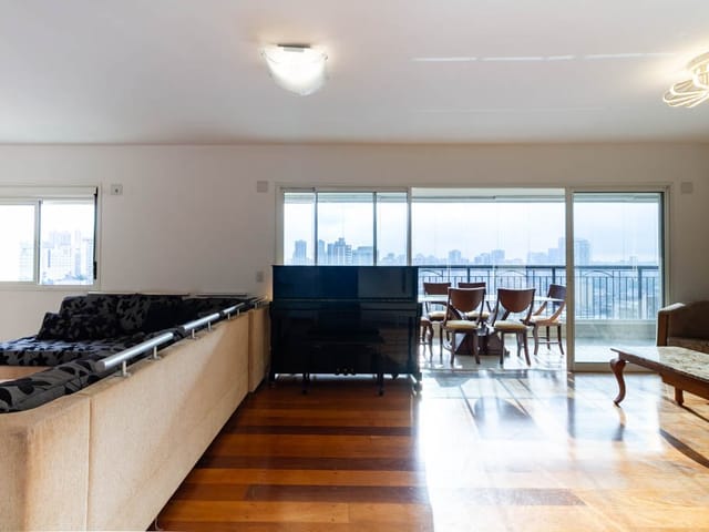 Apartamento com 322m² 3 quartos e 5 banheiros, à venda, no bairro Vila Gomes Cardim em São Paulo