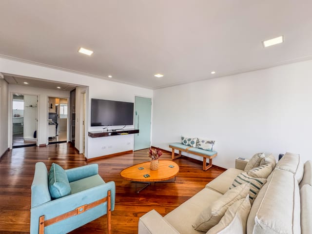 Apartamento com 209m² 3 quartos e 3 banheiros, à venda, no bairro Pinheiros em São Paulo