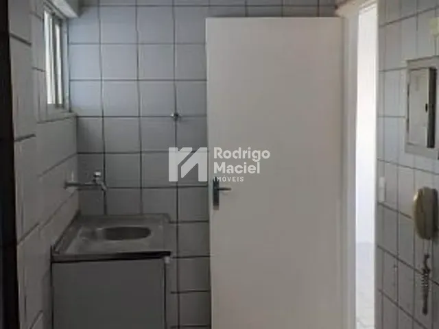 Apartamento 2 quartos e 2 banheiros, à venda, no bairro Espinheiro em Recife