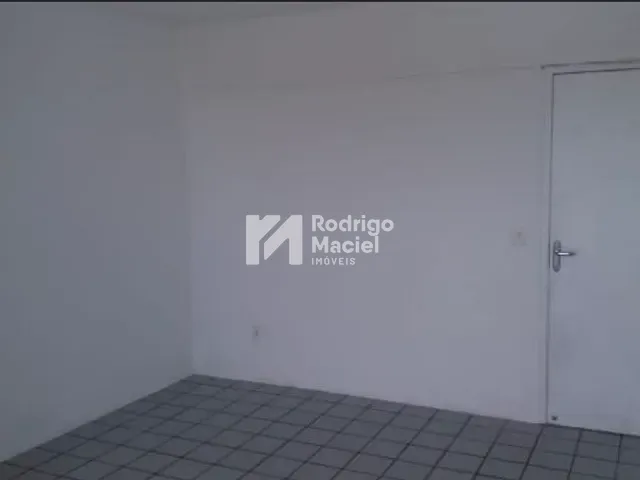 Apartamento 2 quartos e 2 banheiros, à venda, no bairro Espinheiro em Recife
