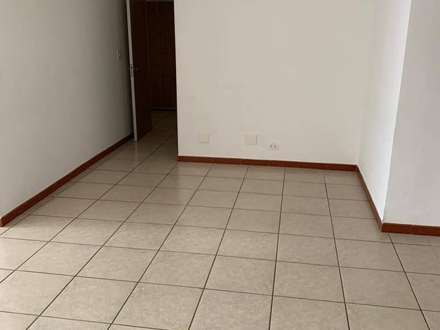 Apartamento com 156m² 3 quartos e 1 banheiro, à venda ou para alugar, no bairro Cerqueira César em São Paulo