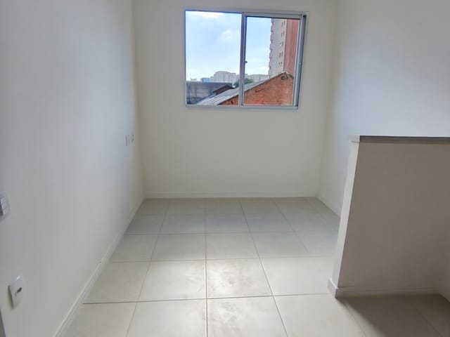 Apartamento com 32m² 2 quartos e 1 banheiro, para alugar, no bairro Várzea da Barra Funda em São Paulo